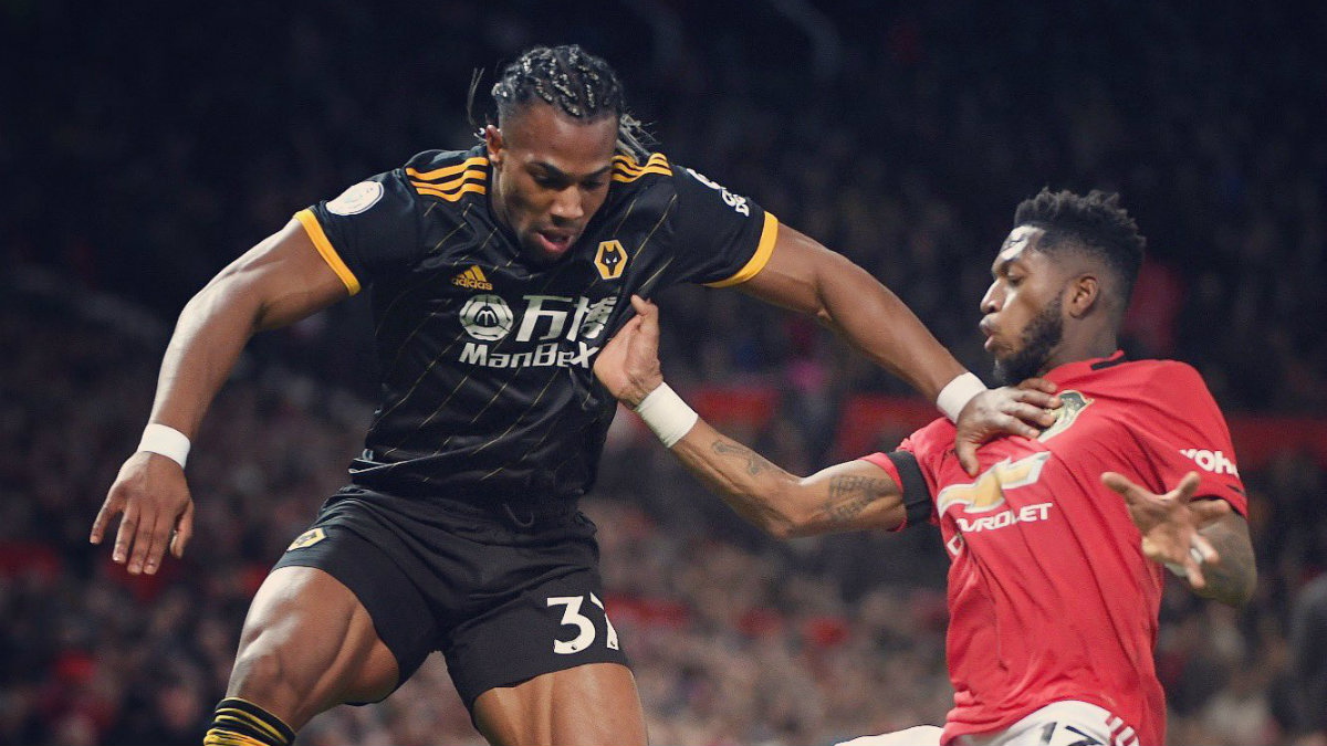 Adama Traoré con el Wolverhampton frente al Manchester United. (@AdamaTrd37)