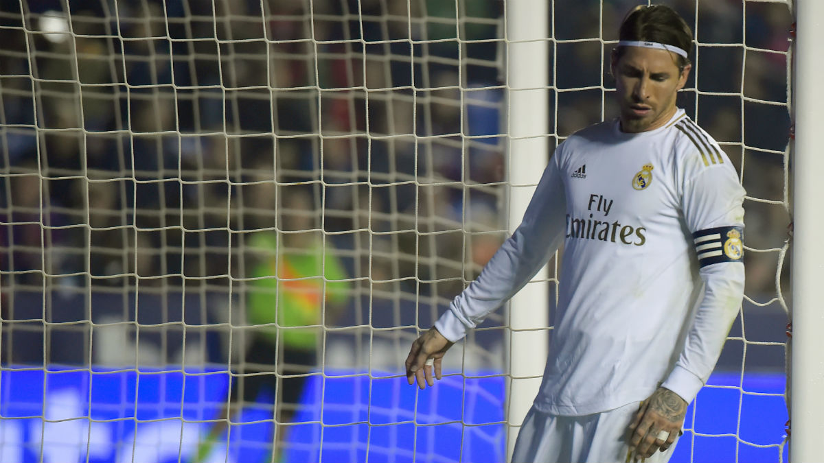 Sergio Ramos, durante un partido. (AFP)
