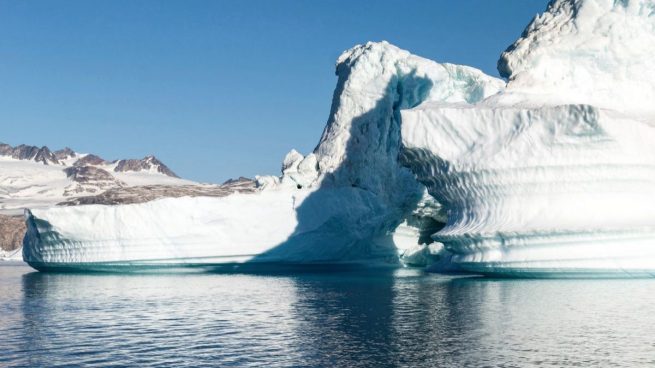 Cazadores de icebergs, una moda tan innovadora como absurda
