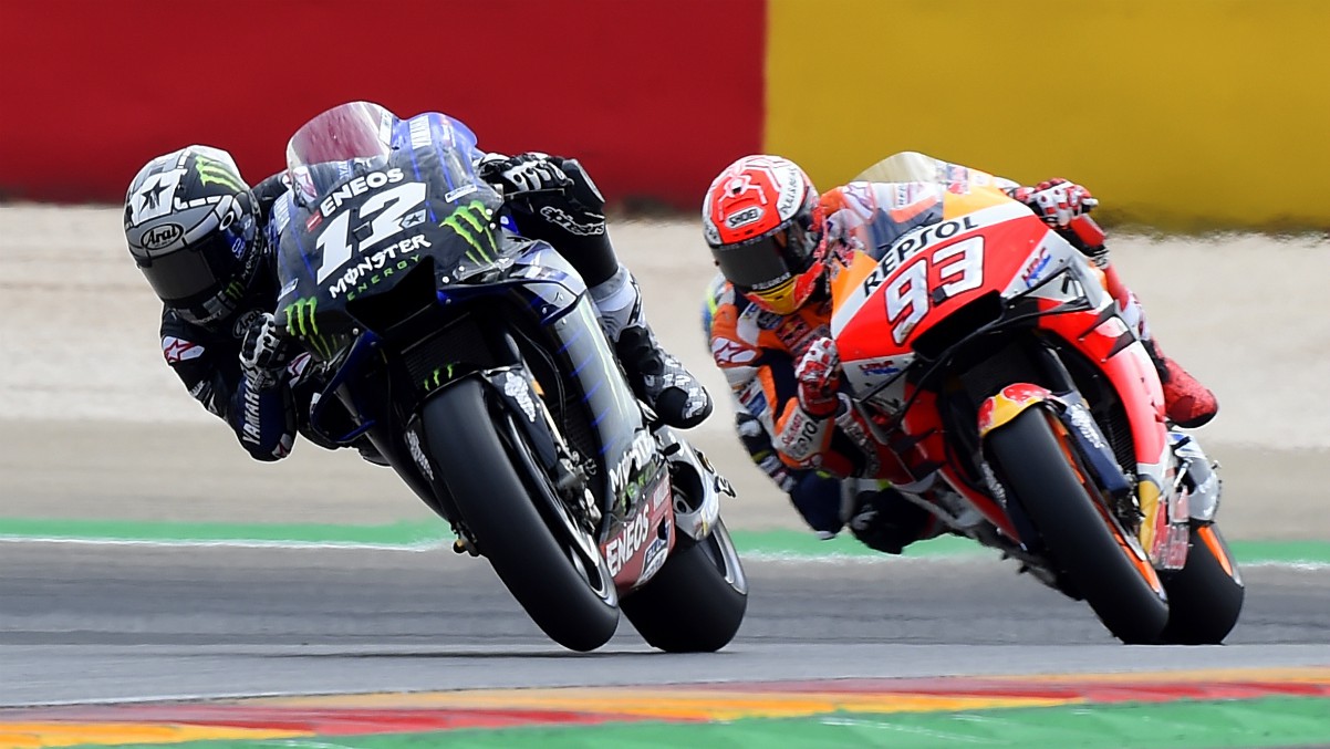 Maverick Viñales y Marc Márquez durante una carrera el curso pasado. (AFP)