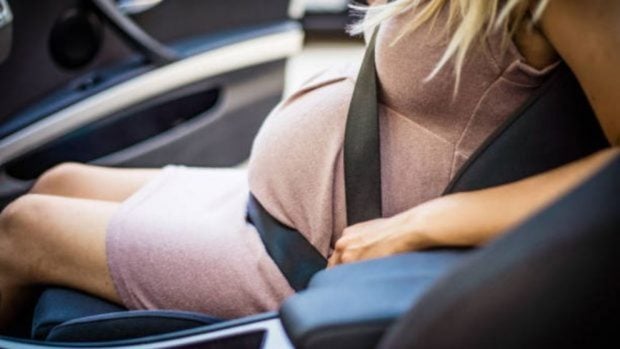 cinturón seguridad embarazo