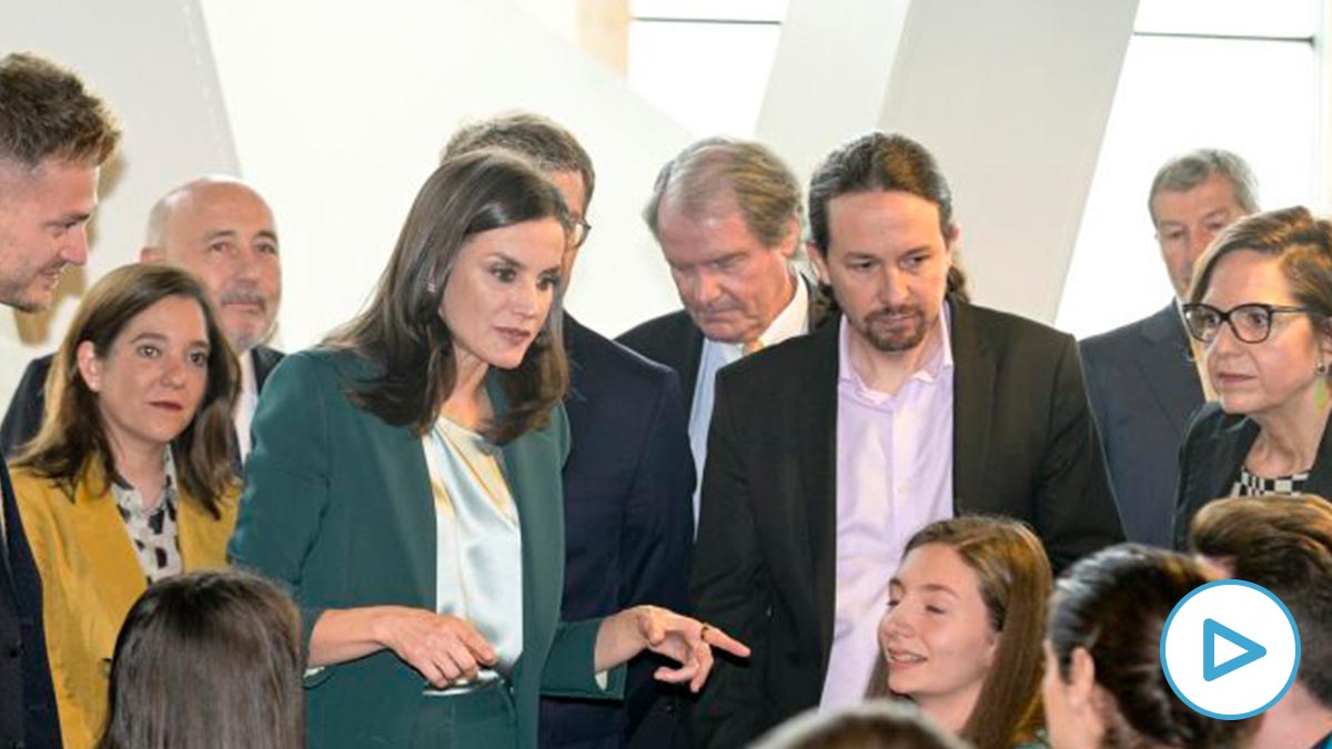 La Reina Letizia junto a Pablo Iglesias por primera vez en un acto de la Fundación Princesa de Gerona. Foto: EP