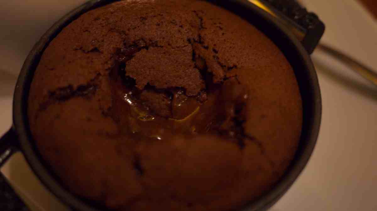 Receta de Pudding de chocolate con mango y tahini