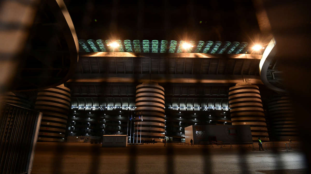 El estadio de San Siro, cerrado por la crisis del coronavirus. (AFP)