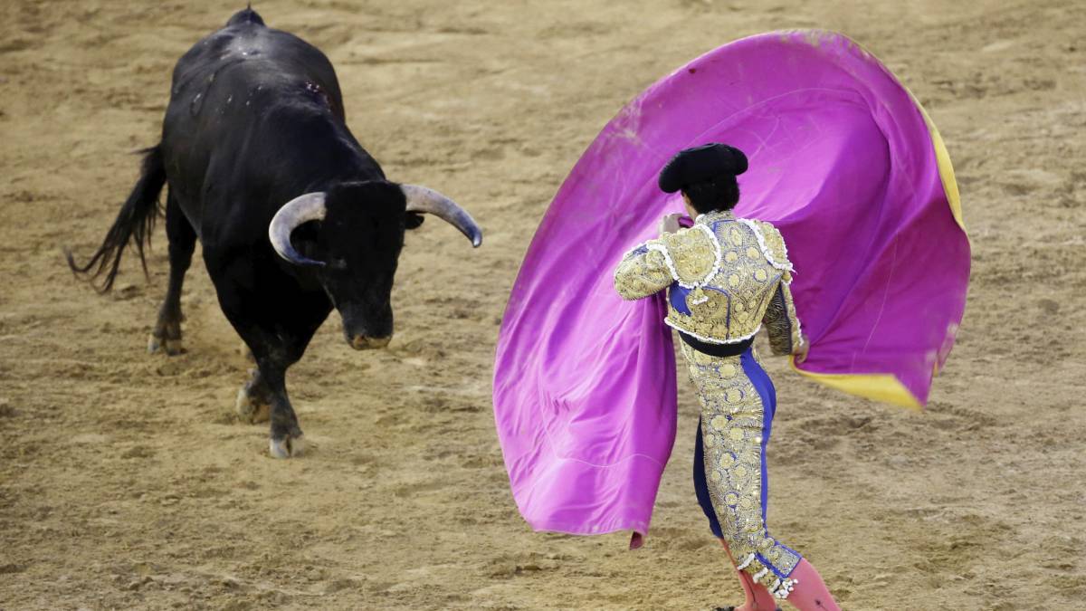 Las corridas de toros son muy esperadas en época de Fallas en Valencia