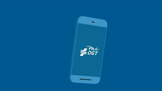 Así funciona 'Mi DGT', la app con la que puedes llevar el carnet de conducir en el móvil