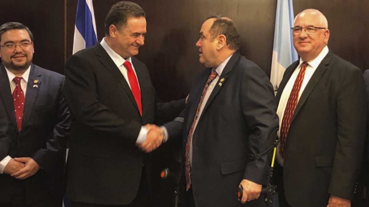 El ministro de Exteriores de Israel, Israel Katz, a la izquierda.