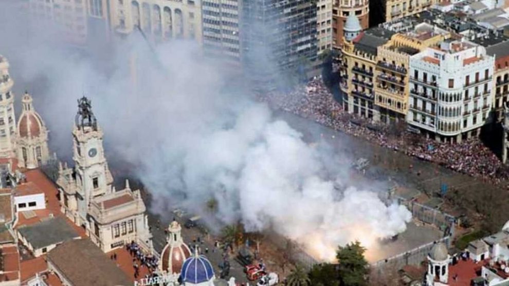programacion-mascleta%CC%80-de-las-fallas-2020_-del-9-al-15-de-marzo-990x556.jpg