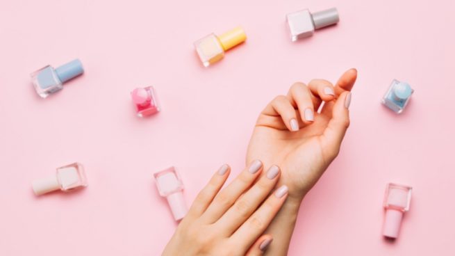 Los tonos pastel llegan a tus uñas esta primavera 2020