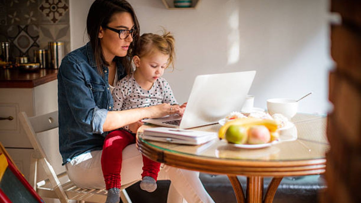 Pautas para organizarse bien para estar con los niños en casa