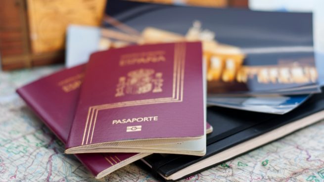 Se cancela la renovación del pasaporte y del DNI con cita previa