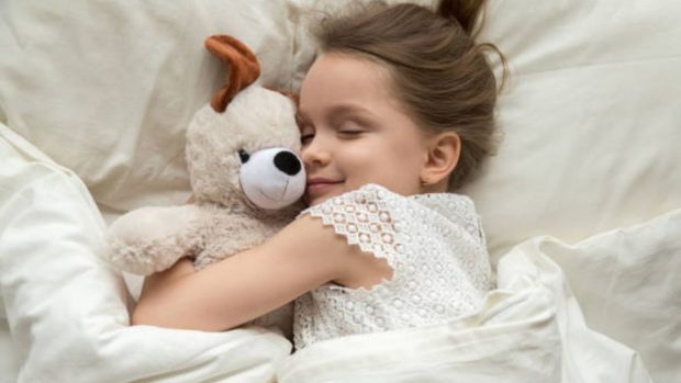Cómo evitar que la cuarentena altere el sueño de los niños