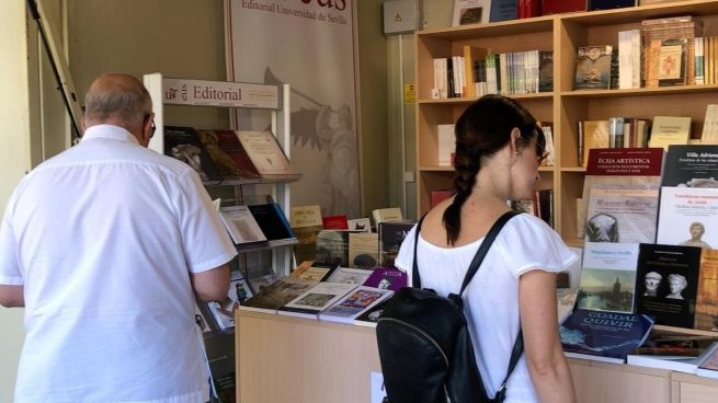 Sevilla aplaza a octubre la Feria del Libro