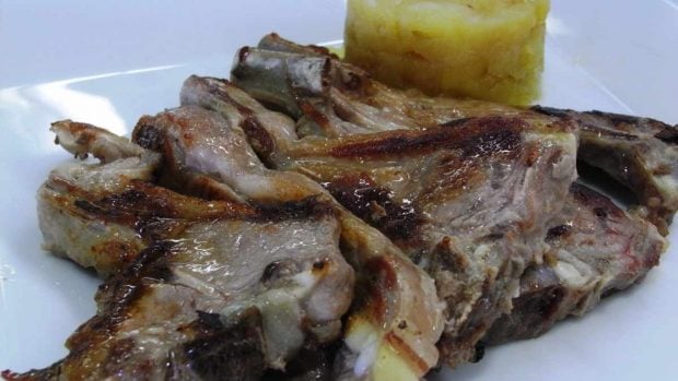 Chuletas de cordero con miel