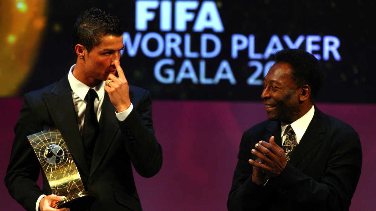 Cristiano Ronaldo y Pelé. (Getty)