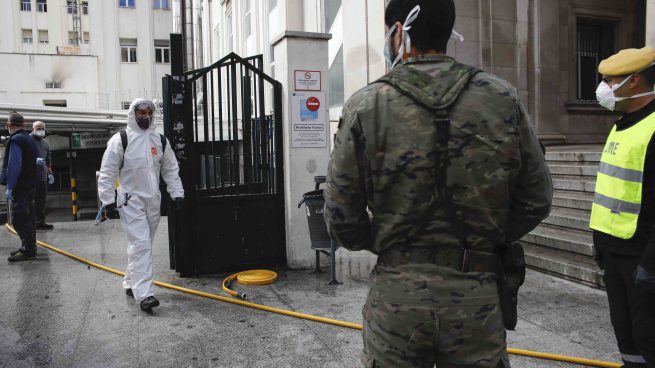 Muere un anciano con coronavirus tras precipitarse por una ventana del hospital