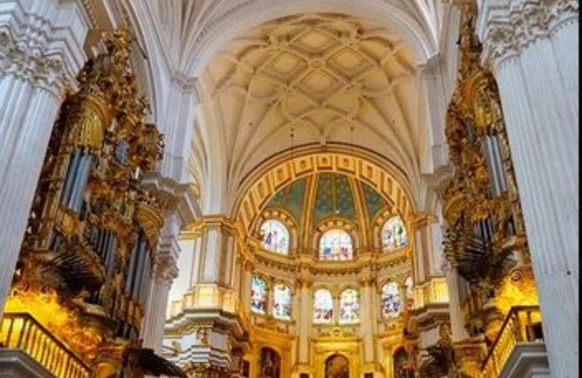 Lo que tienes que saber antes de visitar la Catedral de Granada