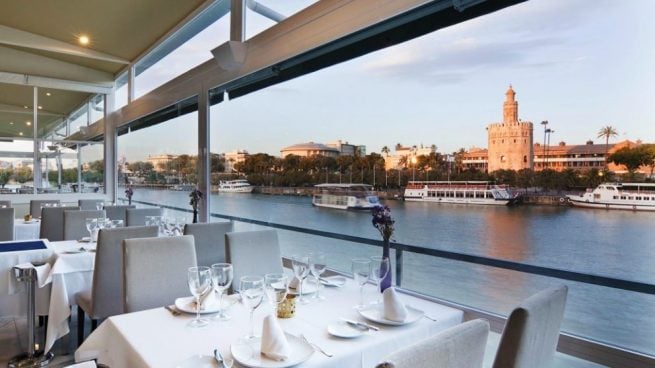 El Restaurante Río Grande dona 10.000 mascarillas al Ayuntamiento de Sevilla