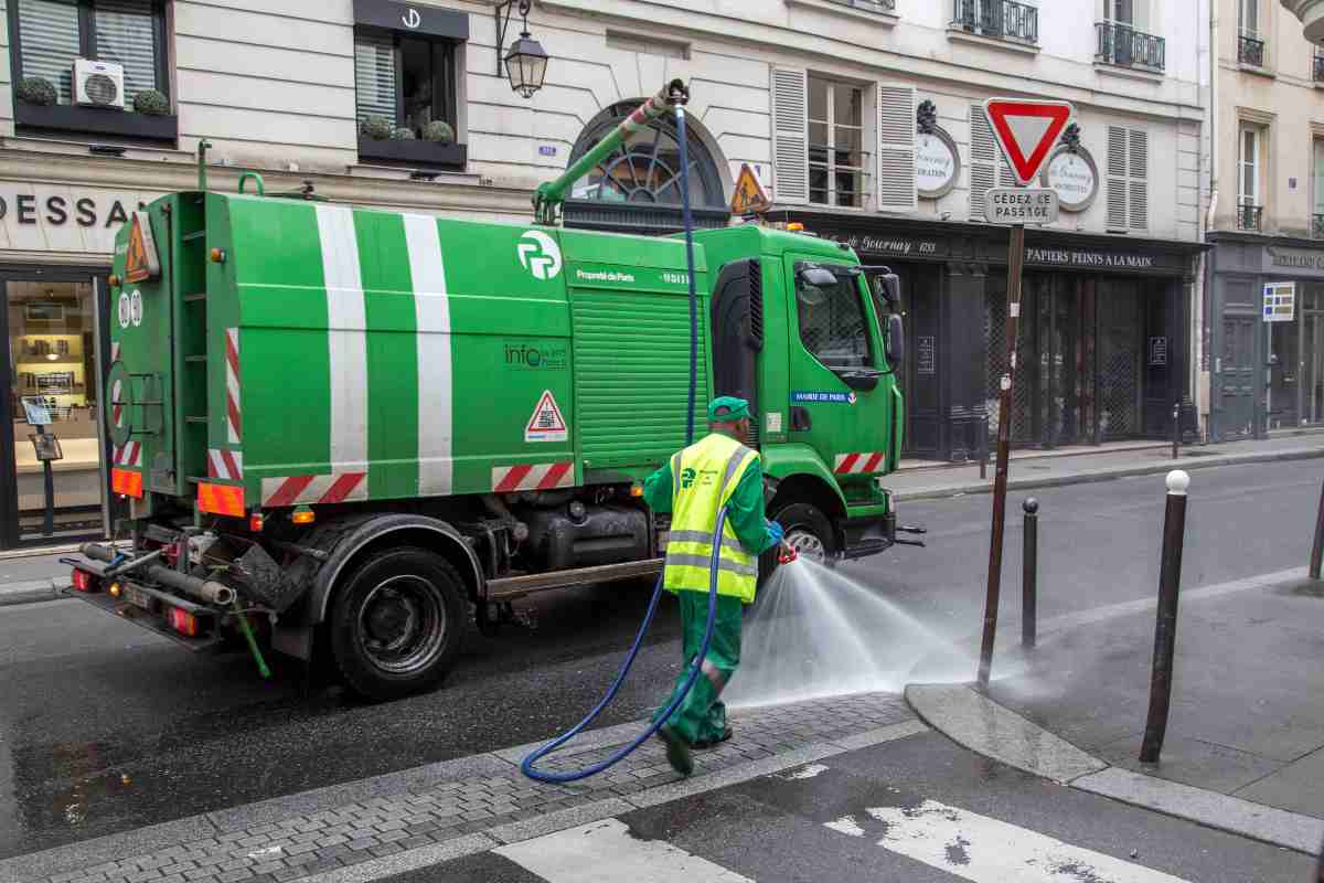 Limpieza calles por coronavirus