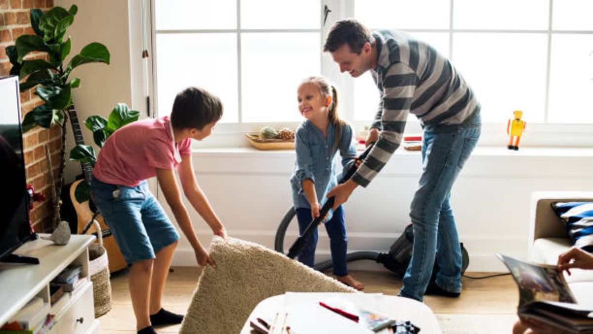 Cómo hacer y cómo dividir las tareas del hogar con los niños