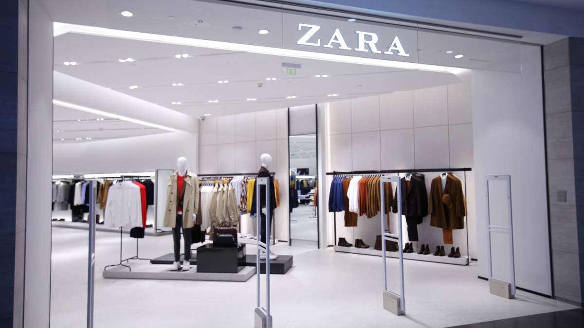 Zara ha cambiado su política de envíos durante el tiempo que dure el estado de alarma