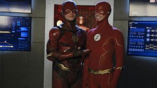 Se hace viral un vídeo de Ezra Miller atacando a una fan