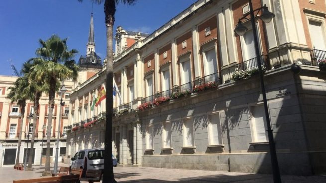 No, el Ayuntamiento de Huelva no está dando autorizaciones para salir a la calle
