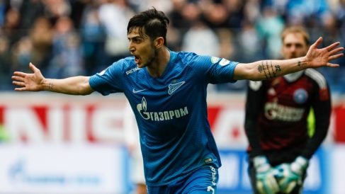 Sardar Azmoun celebra un gol con el Zenit. (Getty)