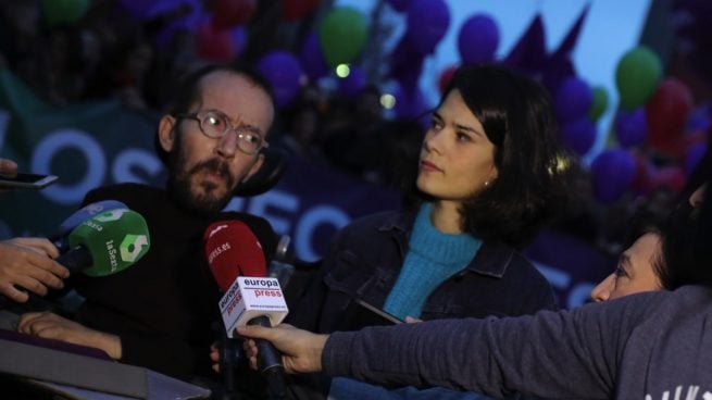 Pablo Echenique e Isa Serra. (Foto: EP)