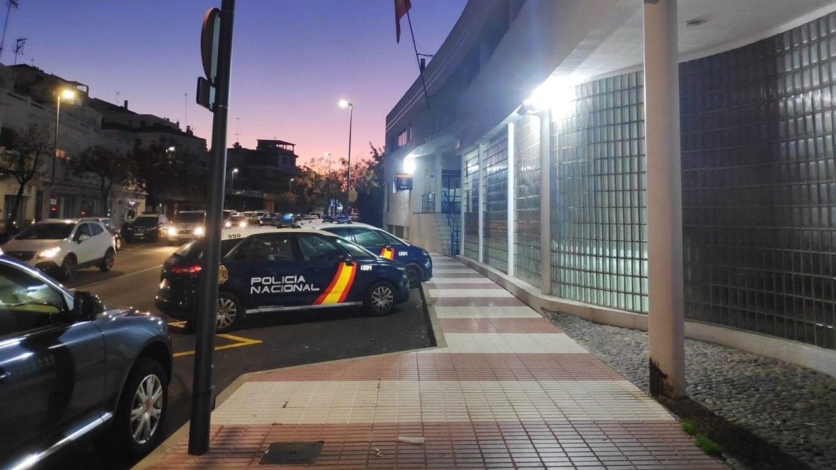 Málaga.- Sucesos.- Un detenido tras desmantelar uno de los puntos de venta de cocaína y hachís más activo de Marbella