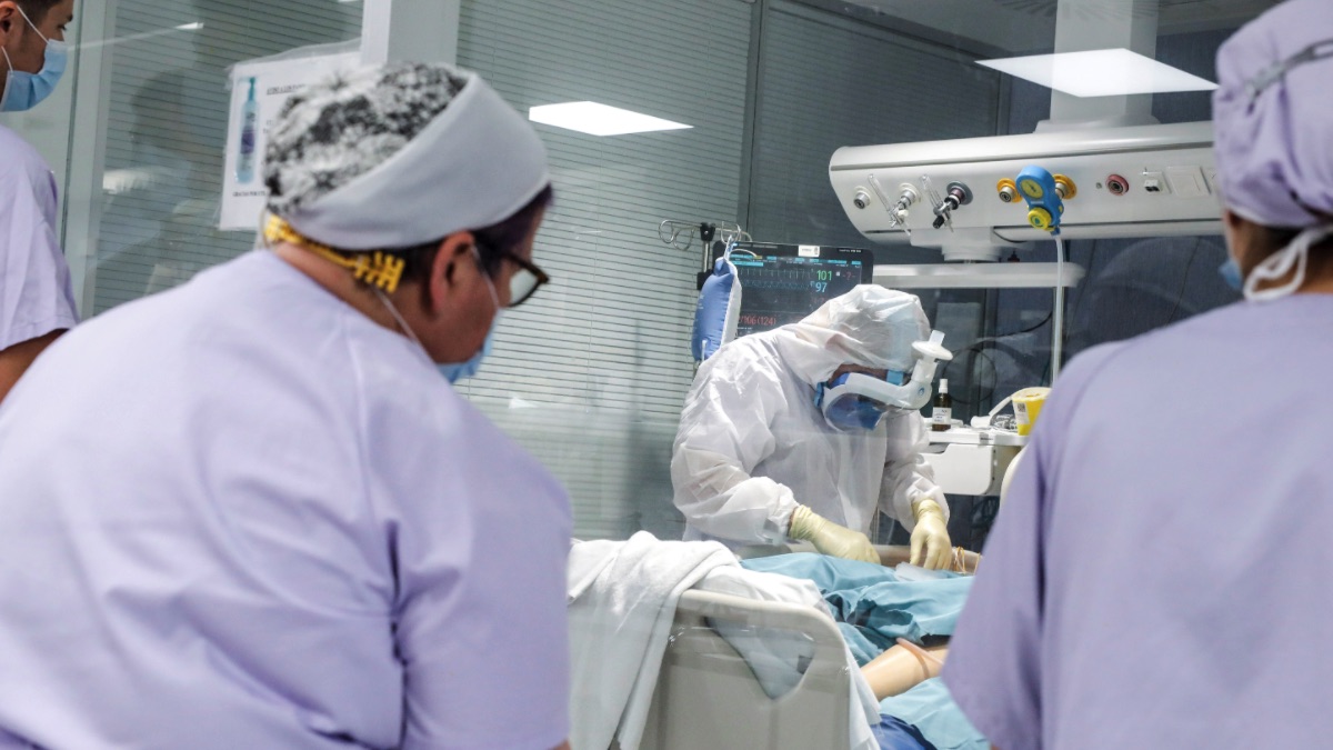 Enfermo de coronavirus en un hospital de Valencia. (Foto: Europa Press)