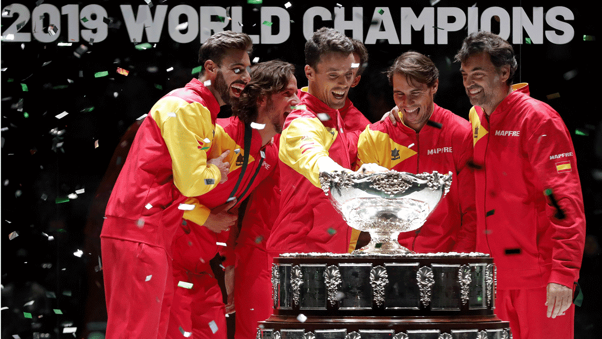 El equipo español de Copa Davis tras conquistar la Ensaladera en 2019 (Getty)