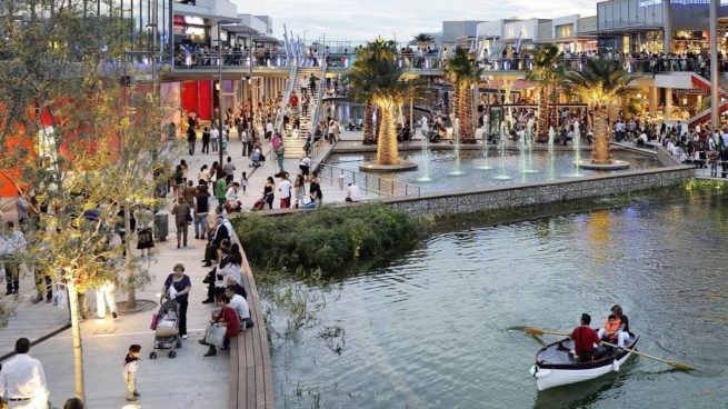 Fases de desescalada: ¿Cuándo se abrirán los centros comerciales?