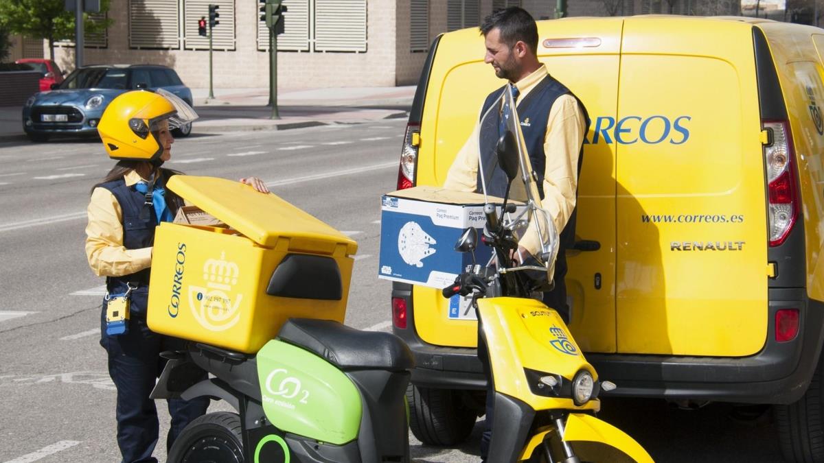 Correos oferta 3.421 plazas de empleo público