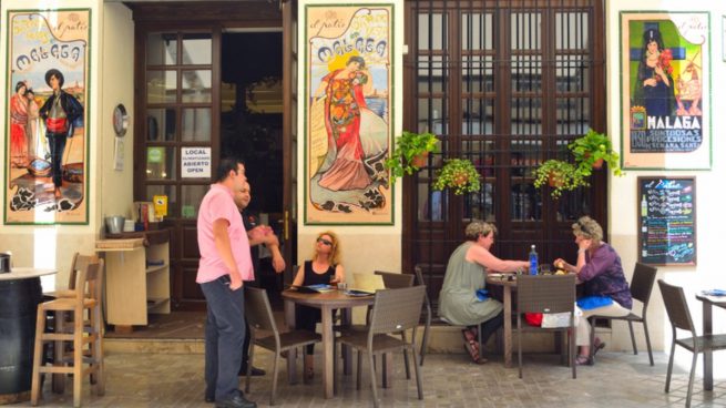 Las normas para abrir bares y restaurantes en Andalucía.