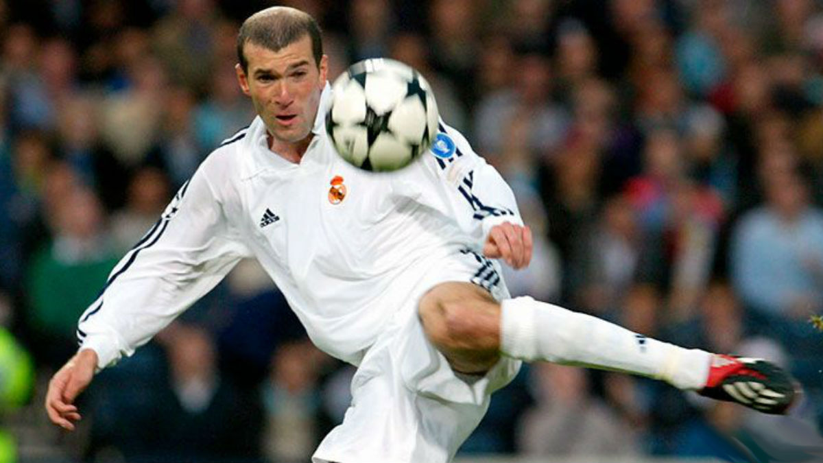 La volea de Zidane encabeza la lista de los 10 goles más bonitos de la historia de la Champions