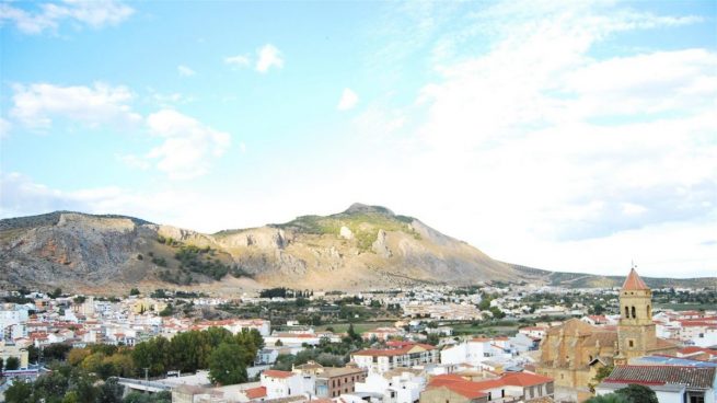 Una aldea entre Córdoba y Granada puede ir de cañas pero no al consultorio médico