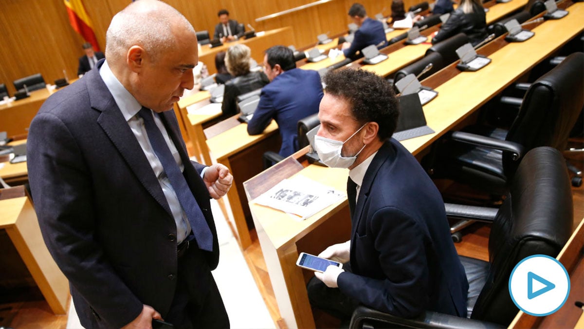 El diputado socialista Rafael Simancas (i) y el de Ciudadanos Edmundo Bal (d). (Foto: Europa Press)