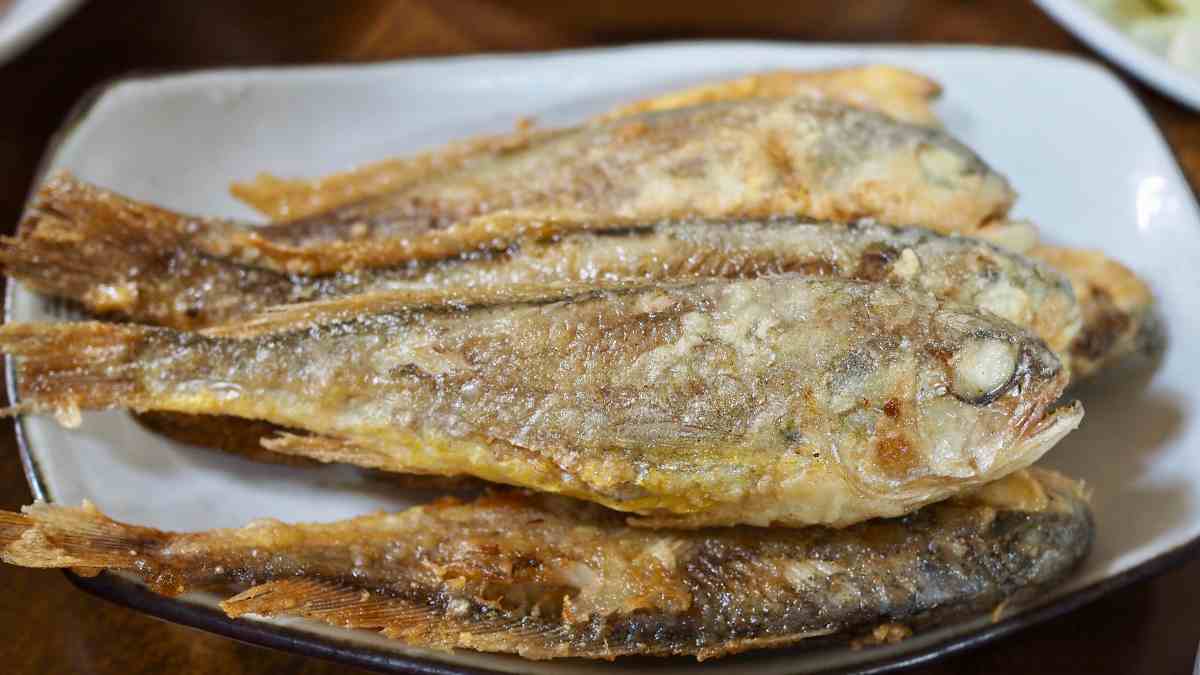 Corvina cocinada al aroma de coco