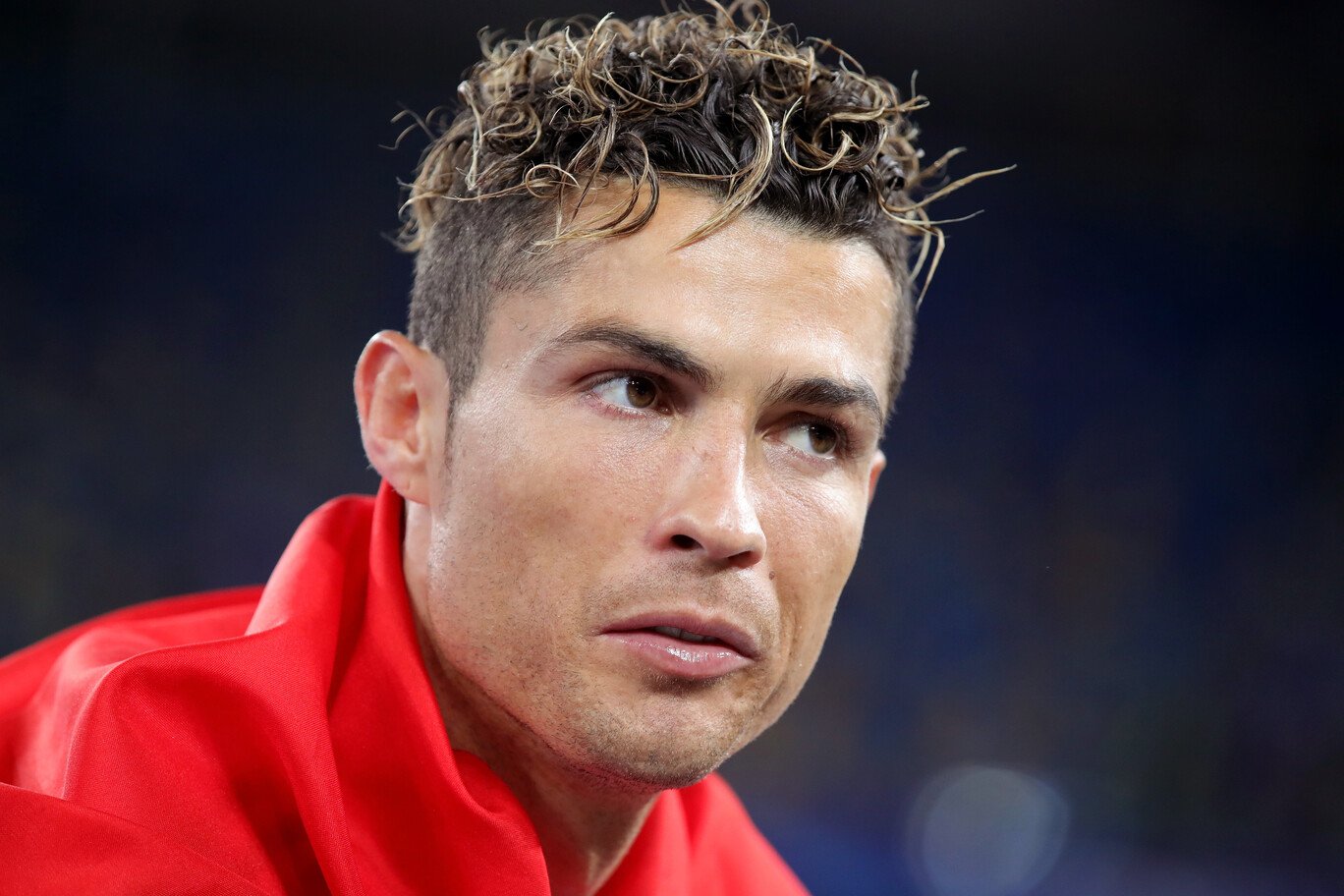 1. Cristiano Ronaldo's New Blonde Hair for 2024 Season - wide 5