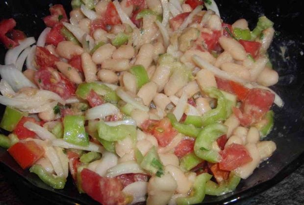 Ensalada de judías blancas