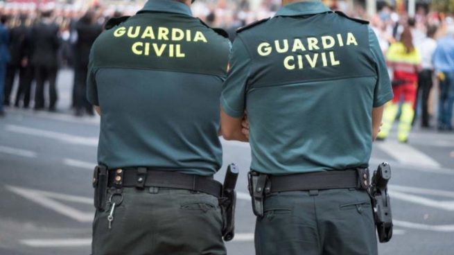 Dos guardias civiles heridos en Melilla.