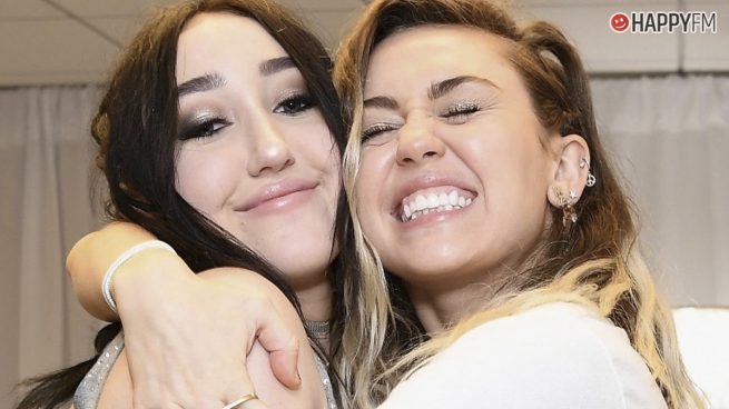 Miley Cyrus y Noah Cyrus