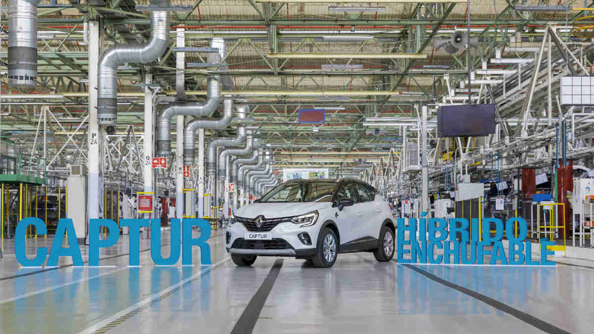 Renault Captur híbrido enchufable en factoría de Valladolid