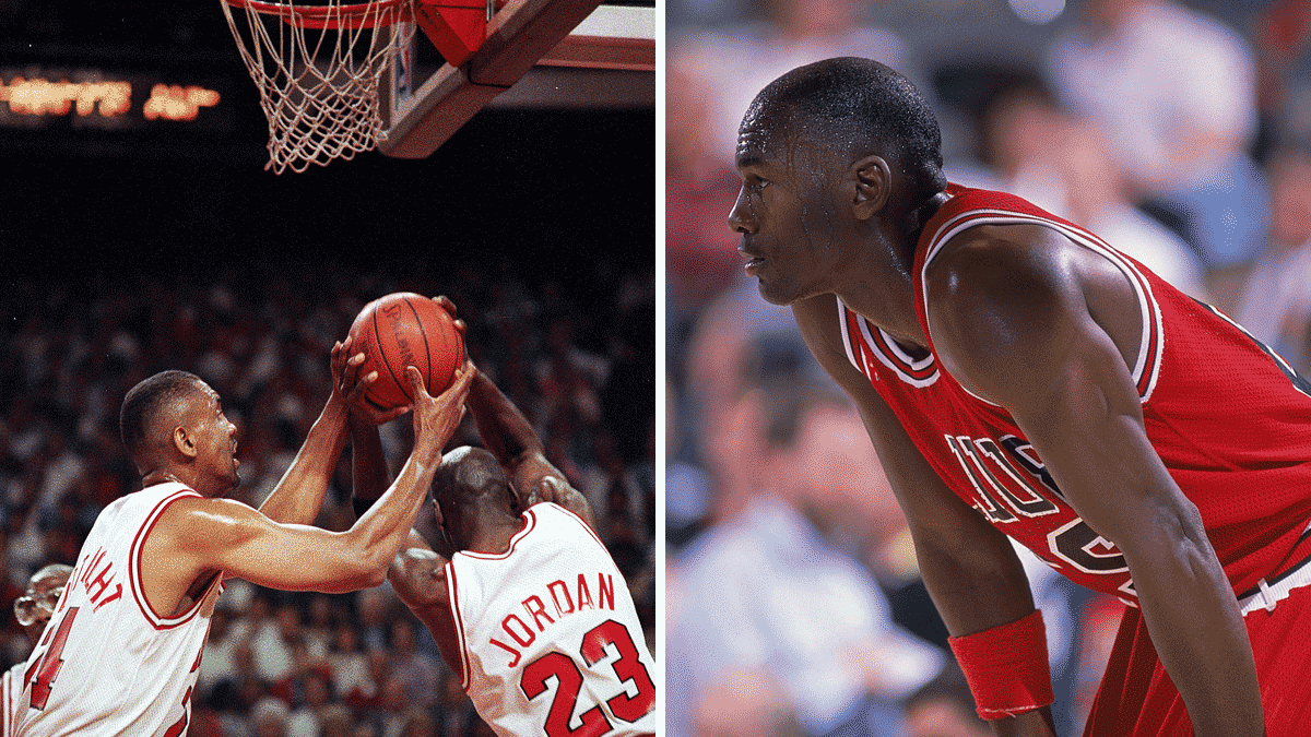 Imagen de archivo de Bill Cartwright y Michael Jordan en los Bulls (Getty)