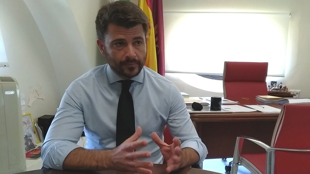 Beltrán Pérez, líder del PP de Sevilla.