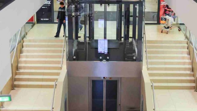 Coronavirus ascensor