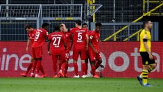 Los jugadores del Bayern celebran el gol de Kimmich. (Getty)