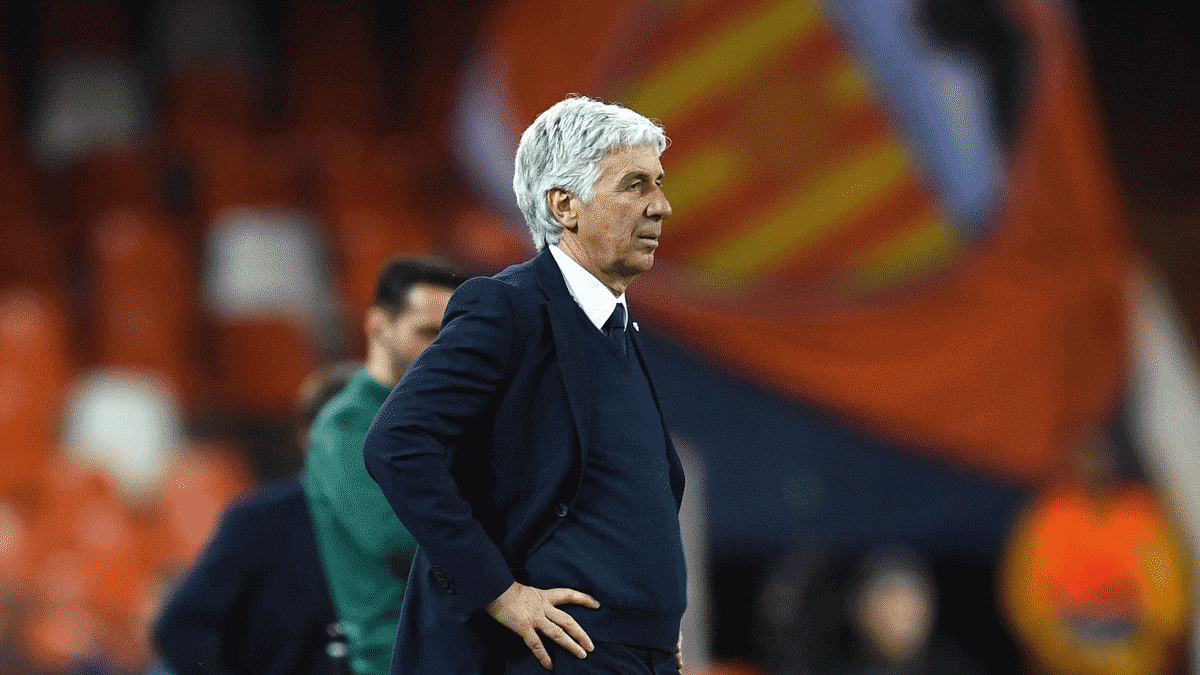 Gasperini, técnico del Atalanta, durante el partido ante el Valencia en Mestalla (Getty)