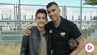 José Reyes, junto a su padre.